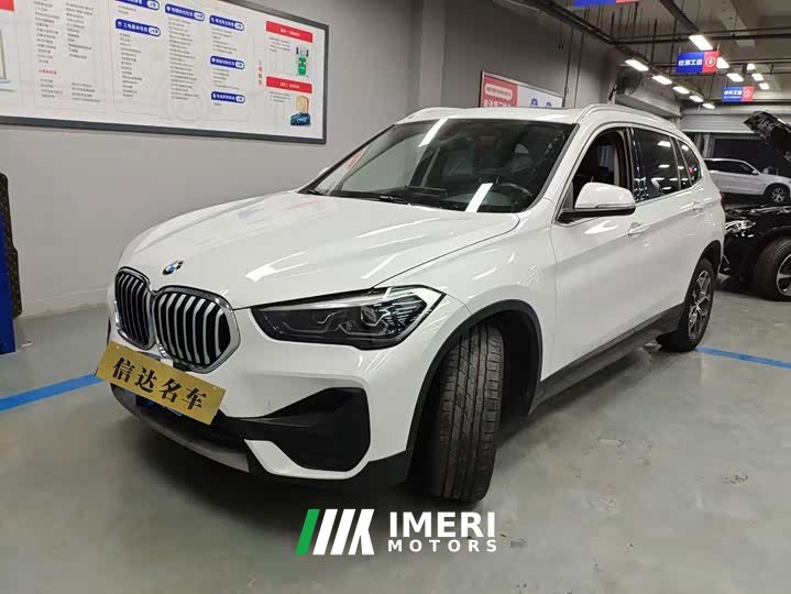 BMW X1 sDrive25Li Version - автомобиль из Китая