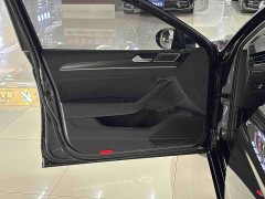 Volkswagen 330TSI DSG Luxury Version - фото 3