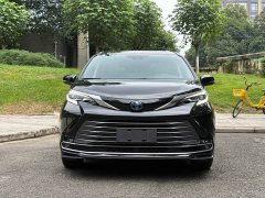 Toyota SIENNA 2.5LPHEV Edition - фото 2
