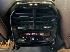 BMW iX xDrive40 - фото 15