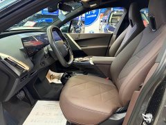 BMW iX xDrive40 - фото 8