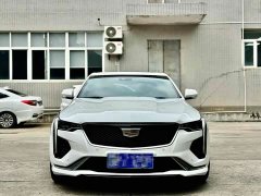 Cadillac CT4 28T Premium Version - фото 2