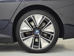 BMW i3 2022 eDrive 35 L - фото 12