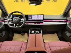 BMW 5 530Li Version M - фото 9
