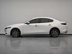 Audi Mazda3 Angkesela 2023 2.0L Automatic Premium Edition - фото 18