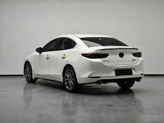 Audi Mazda3 Angkesela 2023 2.0L Automatic Premium Edition - фото 3