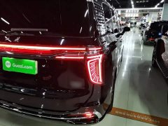 Hongqi HQ9 PHEV 2.0T AWDBusiness Edition - фото 8