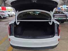 Hongqi E-QM5 Edition - фото 19