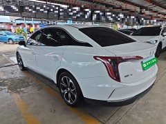 Hongqi E-QM5 Edition - фото 5