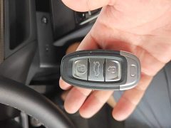 Hongqi E-QM5 Edition - фото 9