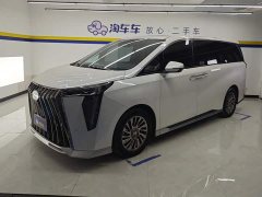Trumpchi M8 Grandmaster Series 400T Extreme Edition - фото 1