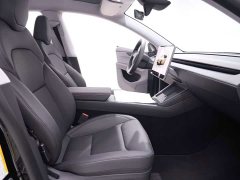 Tesla Model Y Edition - фото 18