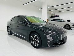 Hongqi E-QM5 Edition - фото 3