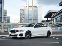 BMW 3 325Li M - фото 1