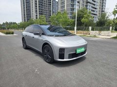 Li Auto Ideal i6 two-wheel drive standard version - фото 3