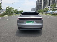 Li Auto Ideal i6 two-wheel drive standard version - фото 8