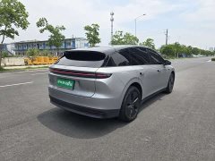 Li Auto Ideal i6 two-wheel drive standard version - фото 9