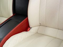 Zeekr 4.0T GT V8 Mulliner - фото 14
