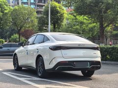BYD 06 DM-i 80KMLuxury Version - фото 15