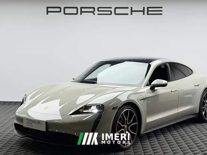 Porsche Taycan - автомобиль из Китая