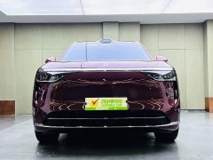 AITO M8 EREV Ultra Edition 53.4kWh 5 Edition (192) - фото 2