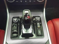 M8 XEL 2.0T 200PS R-DYNAMIC S Edition - фото 13