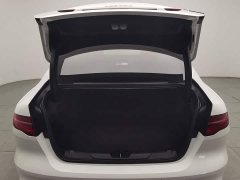 M8 XEL 2.0T 200PS R-DYNAMIC S Edition - фото 16