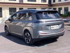 AION Y Plus 610 Edition - фото 3