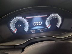 Audi Q5L 45 Edition 40 TFSI Luxury Version - фото 4