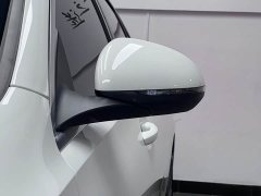 Mercedes-Benz C 200 L Edition - фото 9