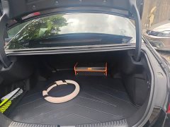 Mercedes-Benz E 260 L - фото 12