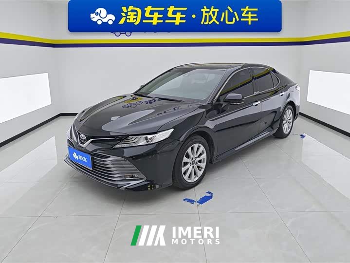 Toyota Camry 2019 facelift 2.0G Deluxe Edition - автомобиль из Китая