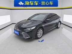 Toyota Camry 2019 facelift 2.0G Deluxe Edition - фото 1