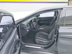 Toyota Camry 2019 facelift 2.0G Deluxe Edition - фото 9