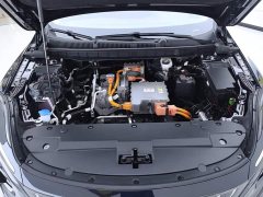 Hongqi E-QM5 Edition - фото 10