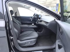 Hongqi E-QM5 Edition - фото 8