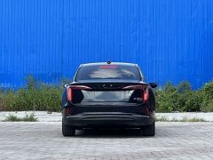 Hongqi E-QM5 620km PLUS - фото 5