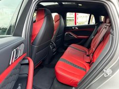 BMW X6 M 2022 X6 M - фото 4