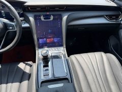 Hongqi H5 2.0T Edition - фото 10