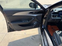 Hongqi H5 2.0T Edition - фото 4
