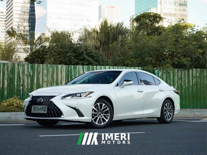 Lexus ES 300h Edition