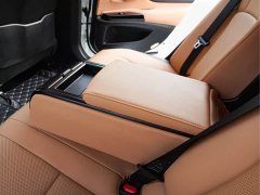 Lexus ES 300h Edition - фото 18