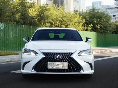 Lexus ES 300h Edition - фото 3
