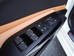 Lexus ES 300h Edition - фото 6