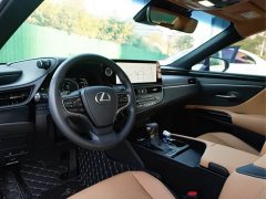 Lexus ES 300h Edition - фото 7