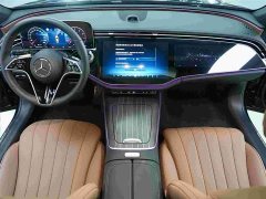 Mercedes-Benz E 300 L Luxury Version - фото 8