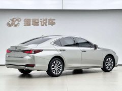 Lexus ES 260 Edition - фото 5