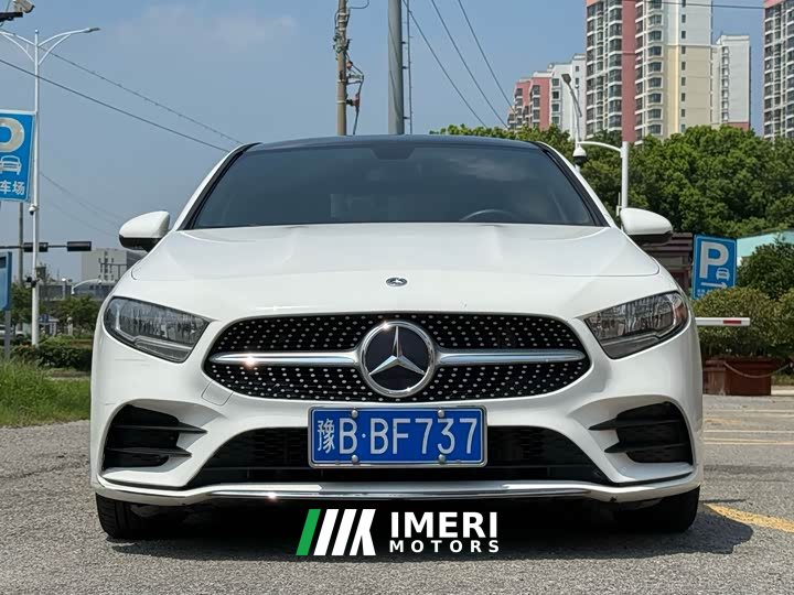 Mercedes-Benz A 180 L - автомобиль из Китая