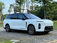 NIO ES8 Six-seater Executive Deluxe Edition - фото 3