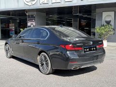 BMW 5 530Li Version M - фото 9